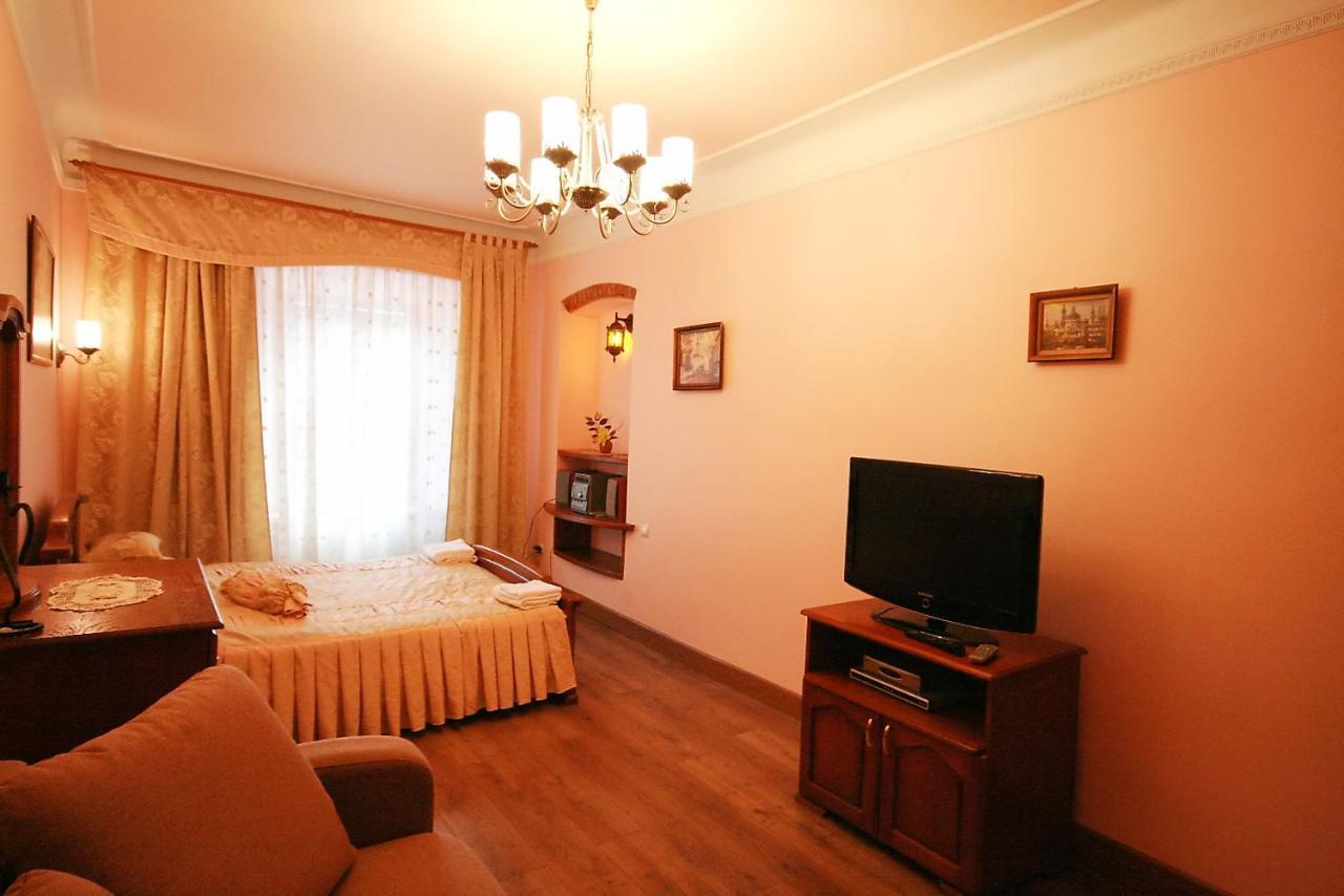 Historical Centre Apartments Lviv Eksteriør billede