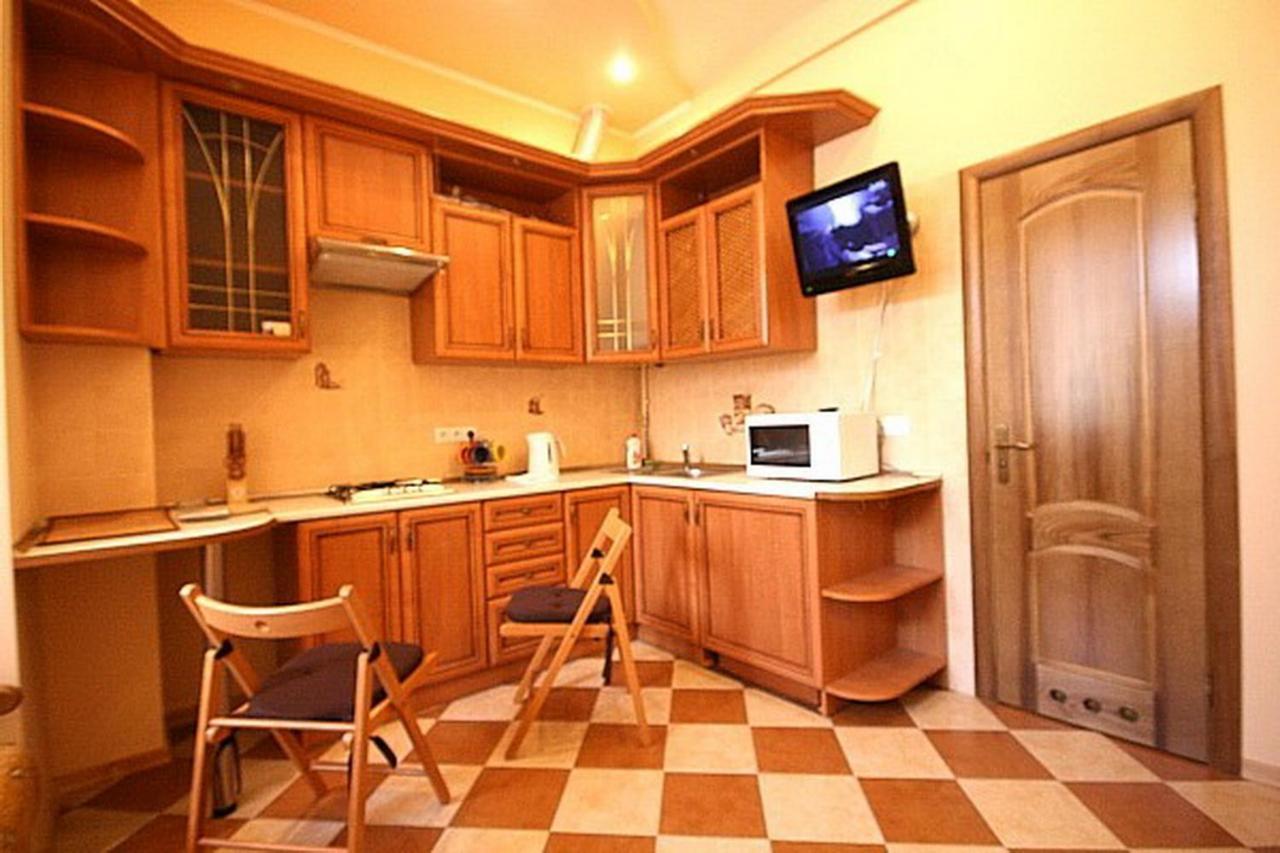 Historical Centre Apartments Lviv Eksteriør billede