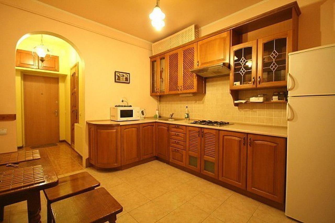 Historical Centre Apartments Lviv Eksteriør billede