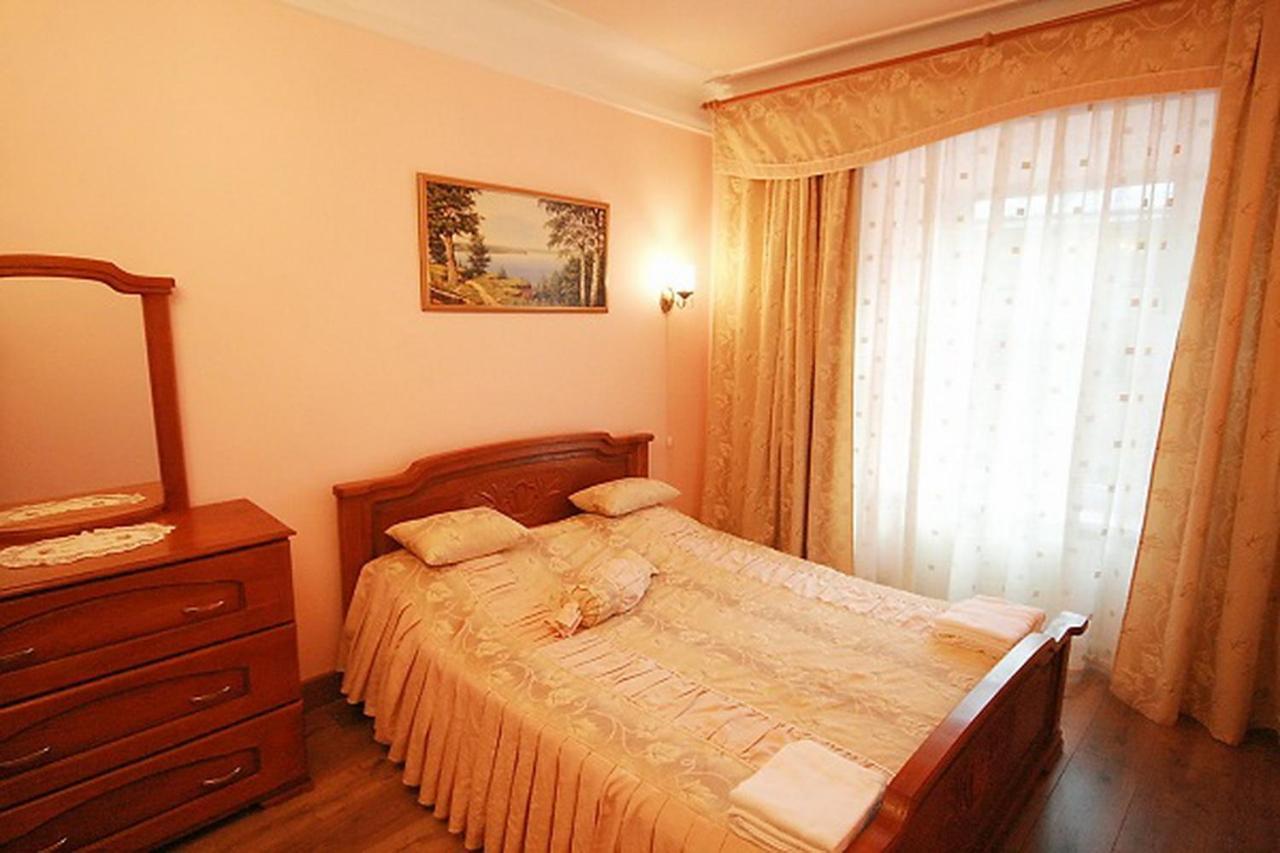 Historical Centre Apartments Lviv Eksteriør billede