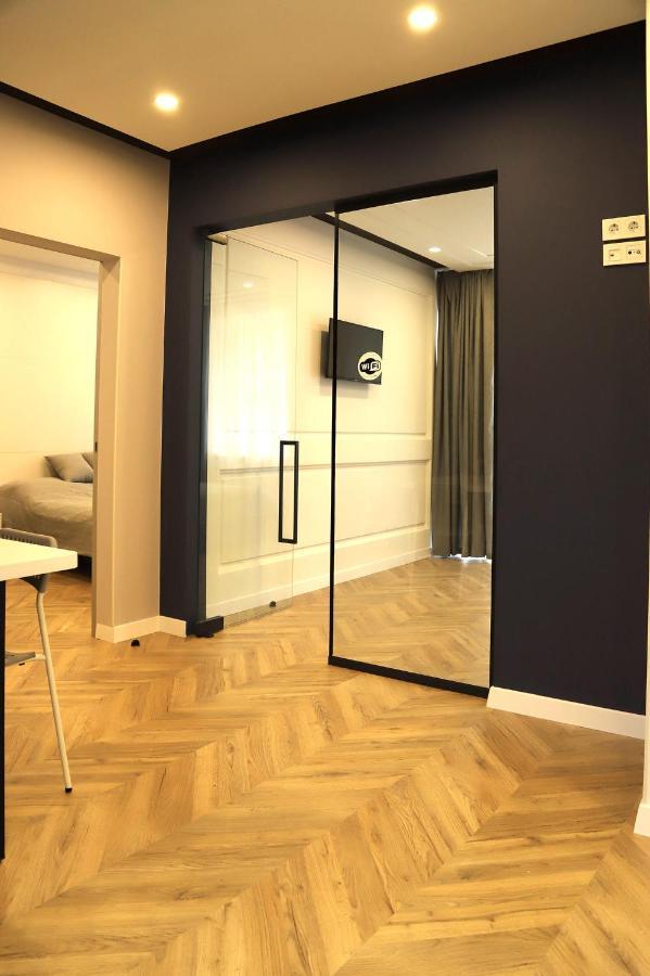 Historical Centre Apartments Lviv Eksteriør billede